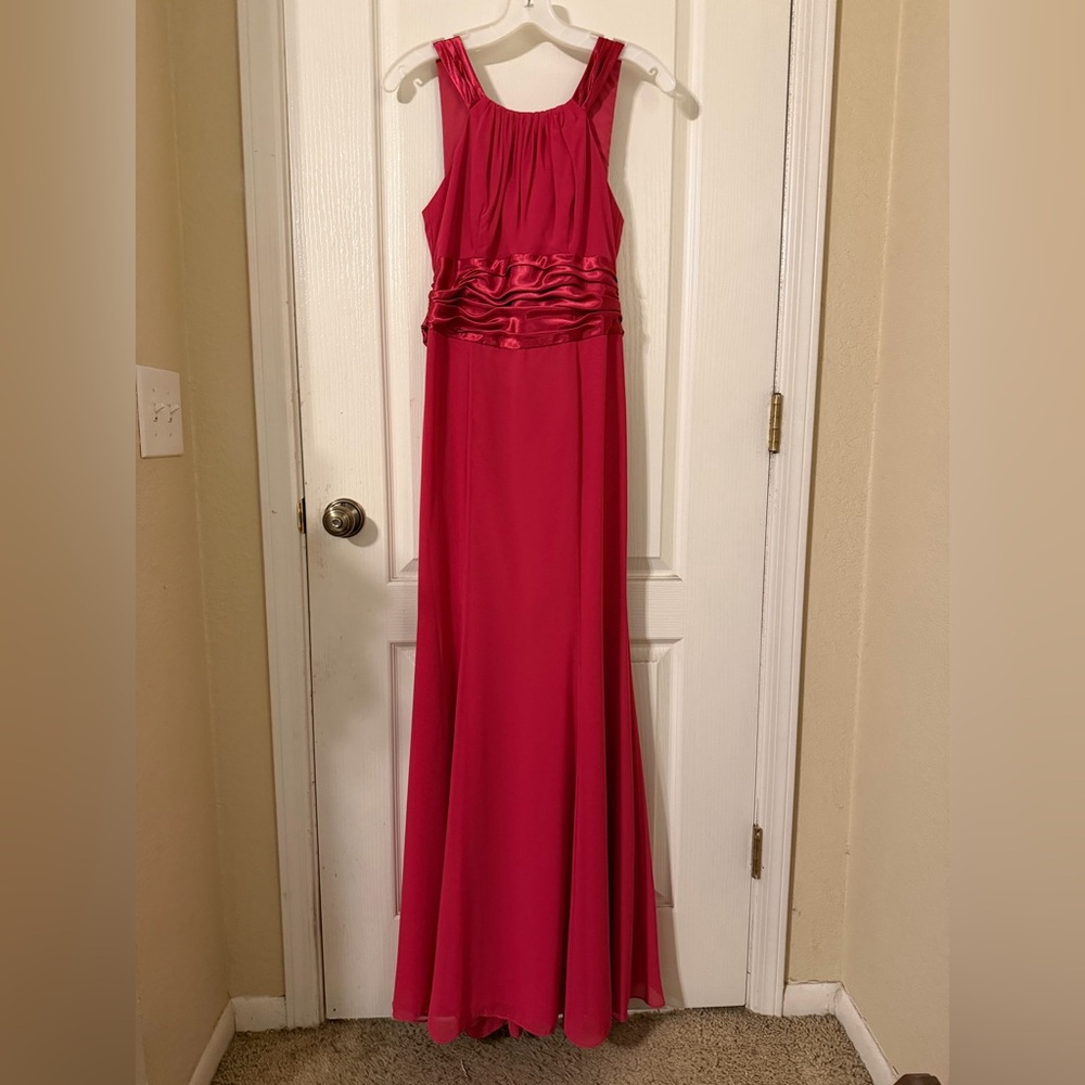 David's Bridal Formal Sleveless Gown